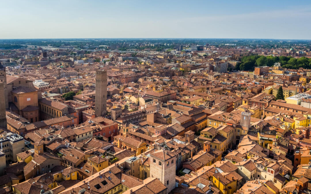 INJOB CRESCE IN EMILIA-ROMAGNA:  APERTO A BOLOGNA IL NUOVO CAREER CENTER